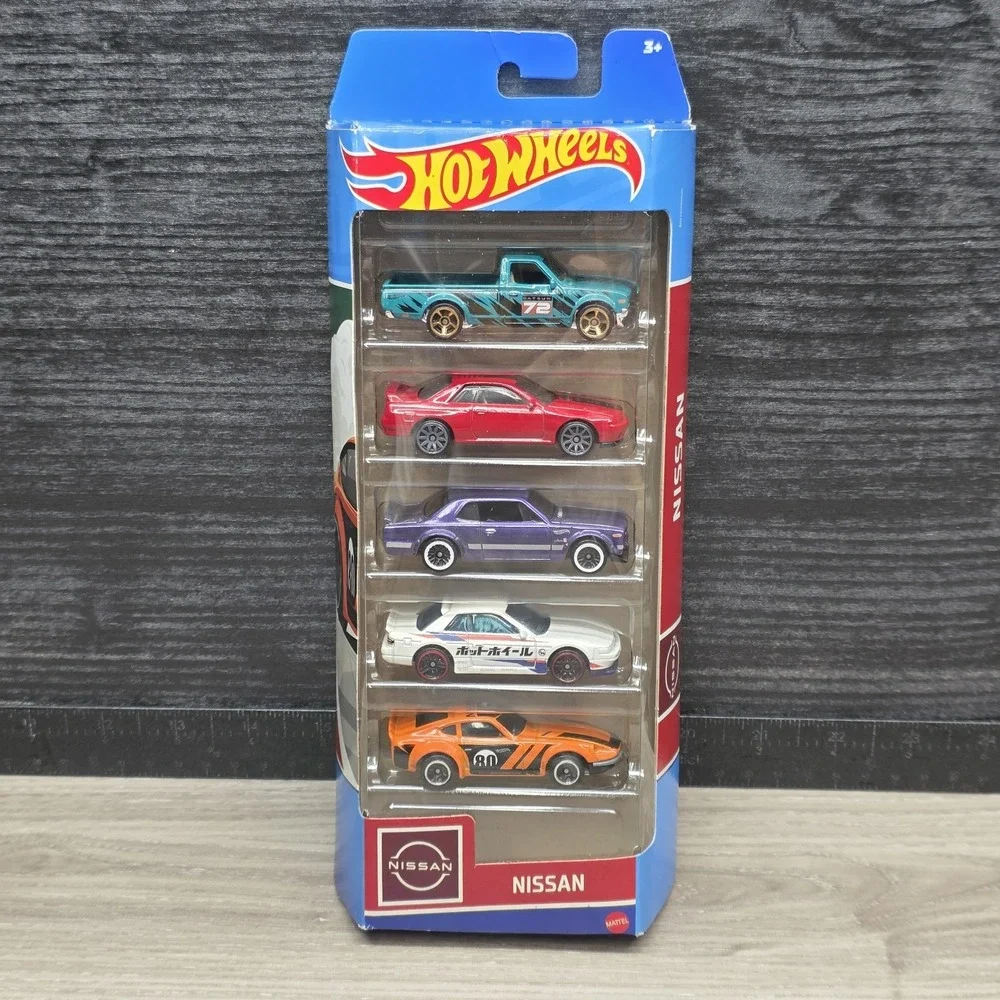 Hot Wheels 2023 Sealed Nissan 5 Pack Skyline R32 Silvia S13 Datsun